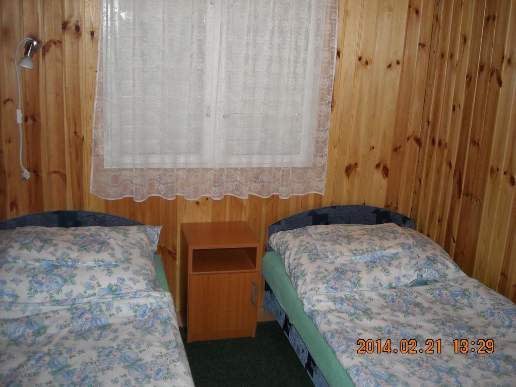 Demeter Apartman Hajdúszoboszló Habitación foto